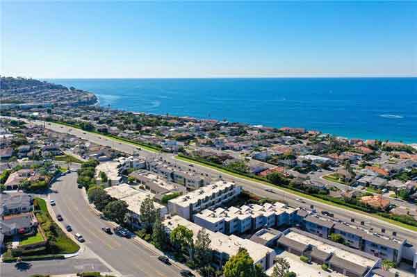 Village Palos Verdes oceanview townhomes in the Hollywood Riviera