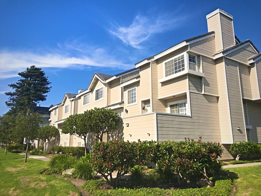 SummerWind townhomes Torrance real estate and homes for sale